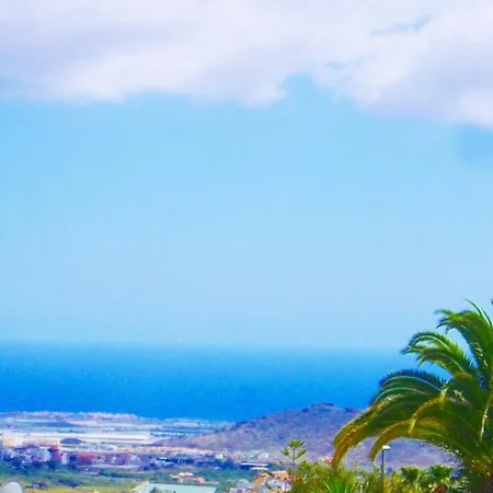 Prázdninový dům Casa Limona - Cozy Tropical Retreat In Arona (Tenerife)